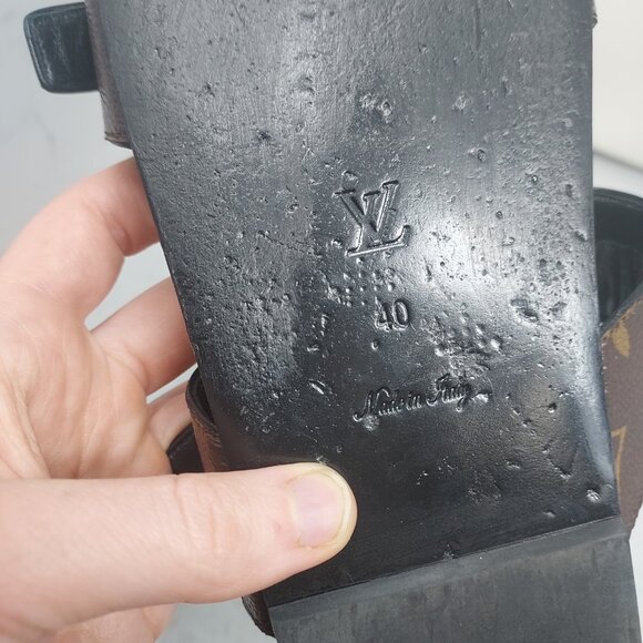 Louis Vuitton Brown Buckle Bom Dia Monogram Flat Slide Sandal - Picture 10 of 14